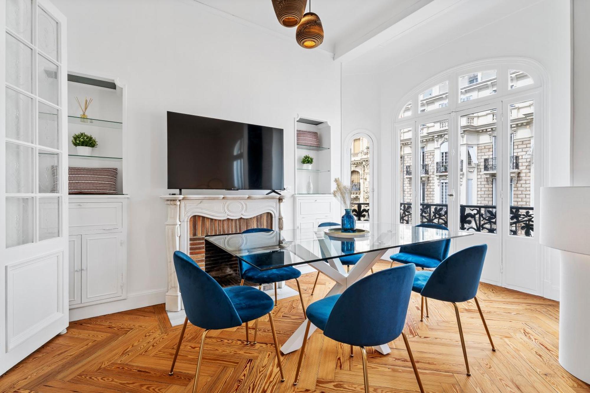 Renting - Foch - Luxury Bourgeois & Design At The Heart Of * Nizza